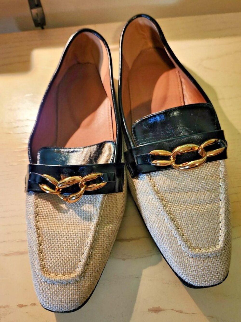 Rattan woven two tone loafer with gold chain hardware size EUR 43 or 10.5 US